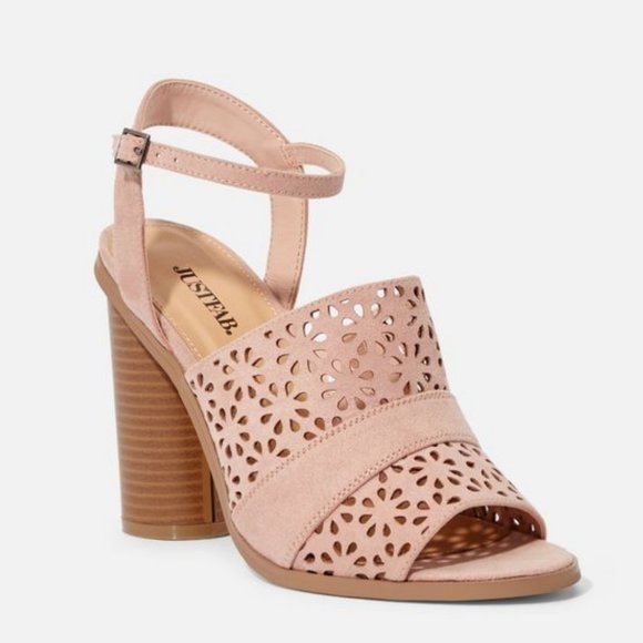 Dream Round Heel Sandals - size 10 - Picture 5 of 9